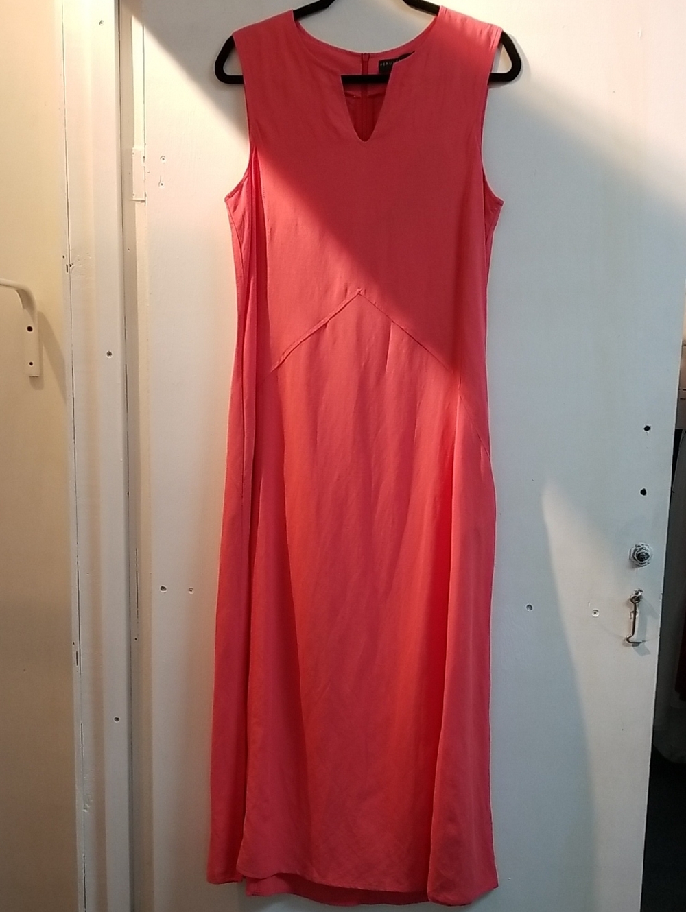 Sleeveless Coral Maxi Dress with Notch Neck